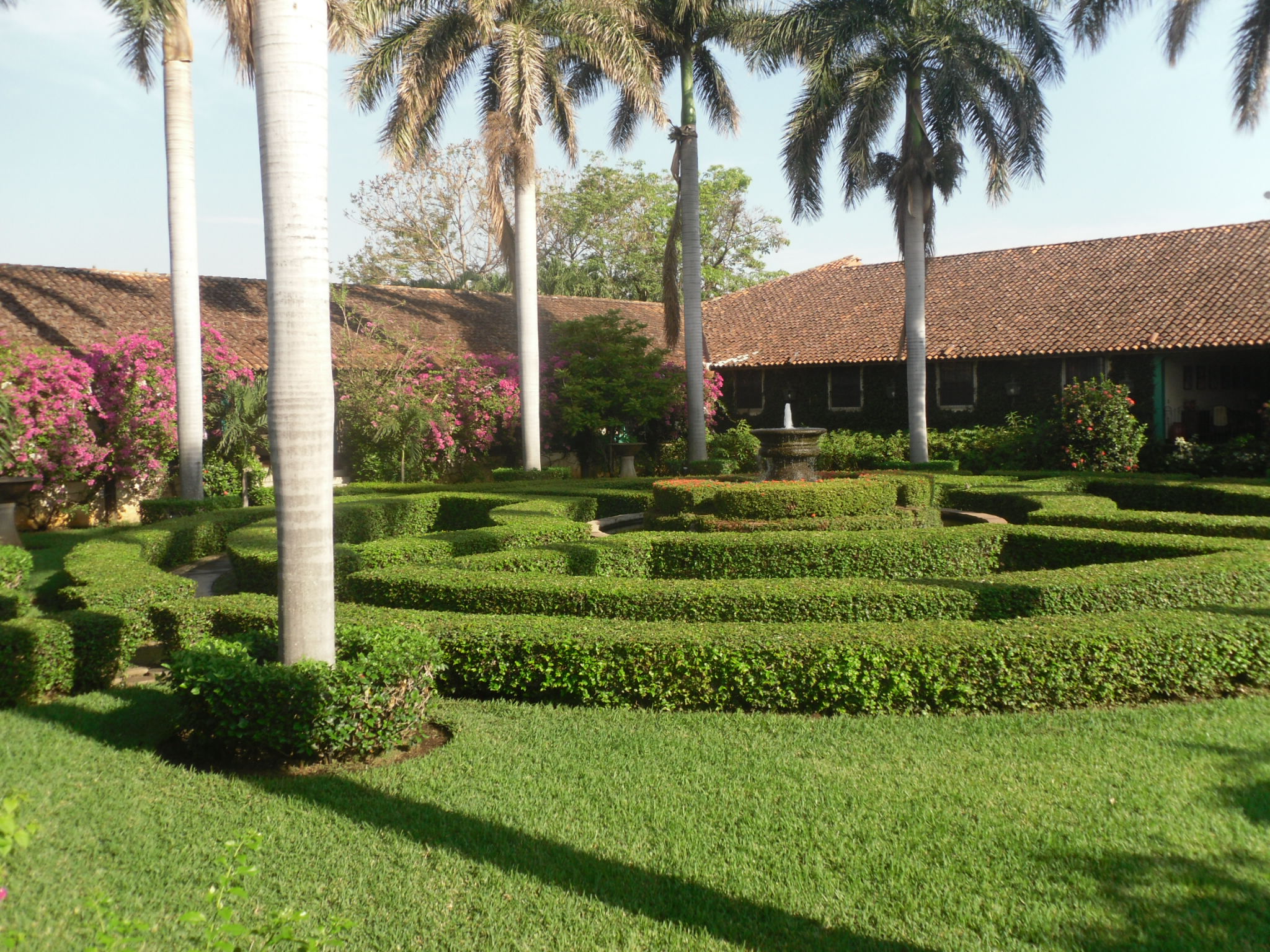 Gardens el Convento Hotel Leon Nicaragua